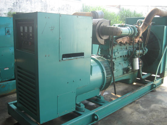 滨湖租赁发电机- 发电机碳刷磨损的原因是什么