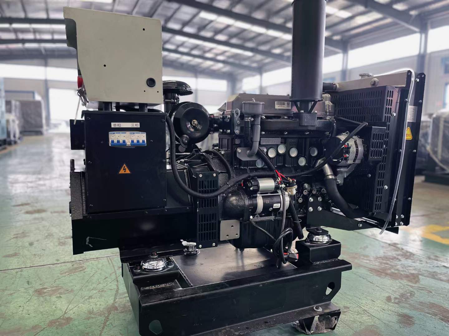 滨湖如何降低电感性负载对发电机的影响？