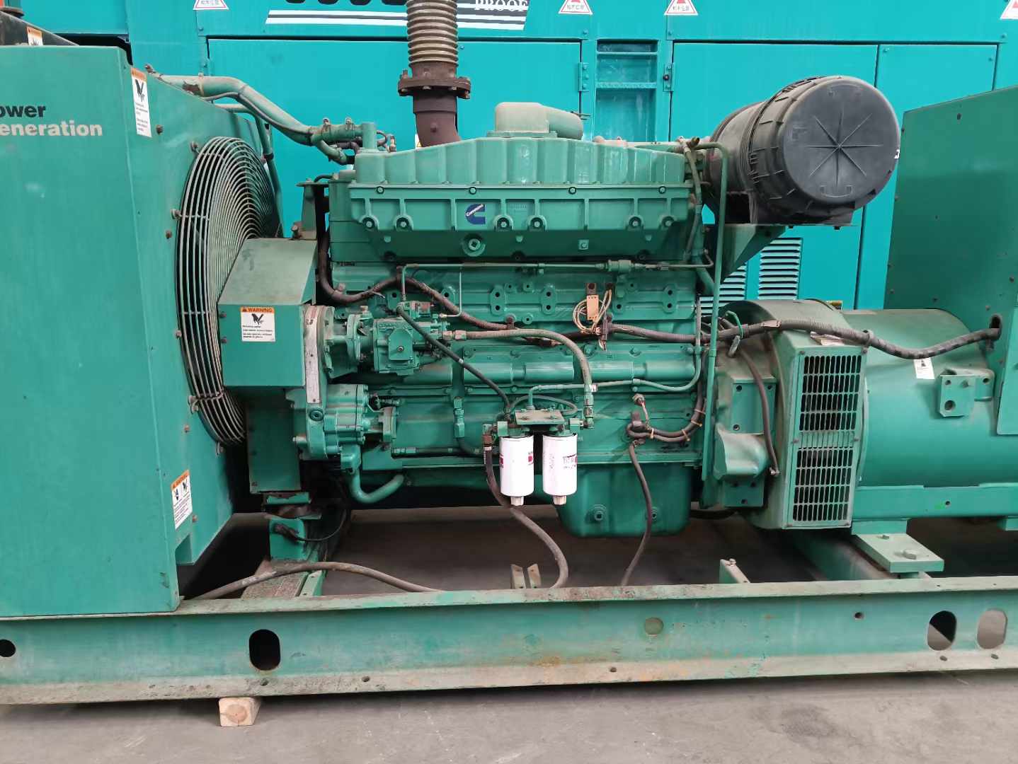 滨湖过载会对 600kW 柴油发电机组造成哪些损害？