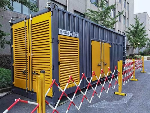 滨湖如何使用转速表检查发动机的转速？