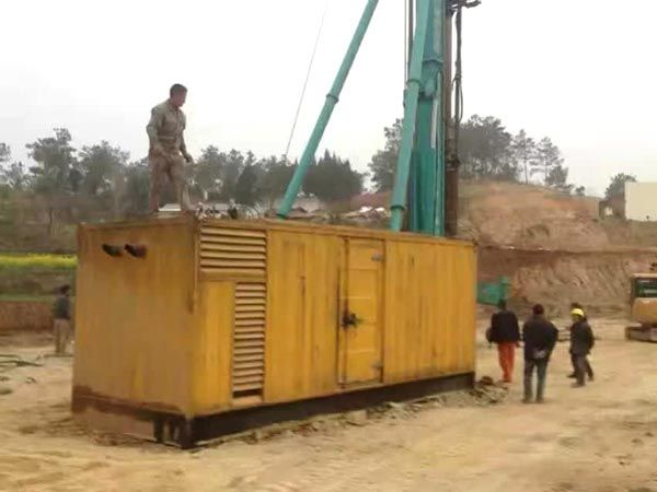 滨湖如何判断水冷式机油散热器密封件是否需要更换？